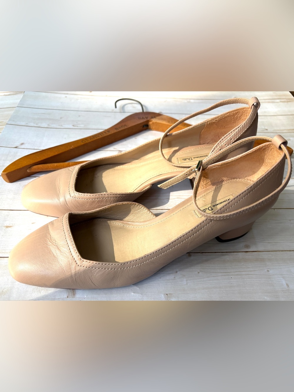 Massimo Dutti leather shoes